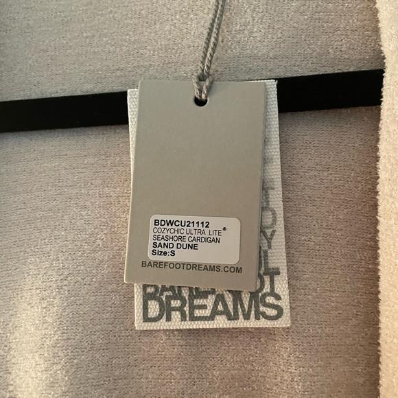 Barefoot Dreams Ultra Lite Hooded Seashore Cardigan - Picture 7 of 9